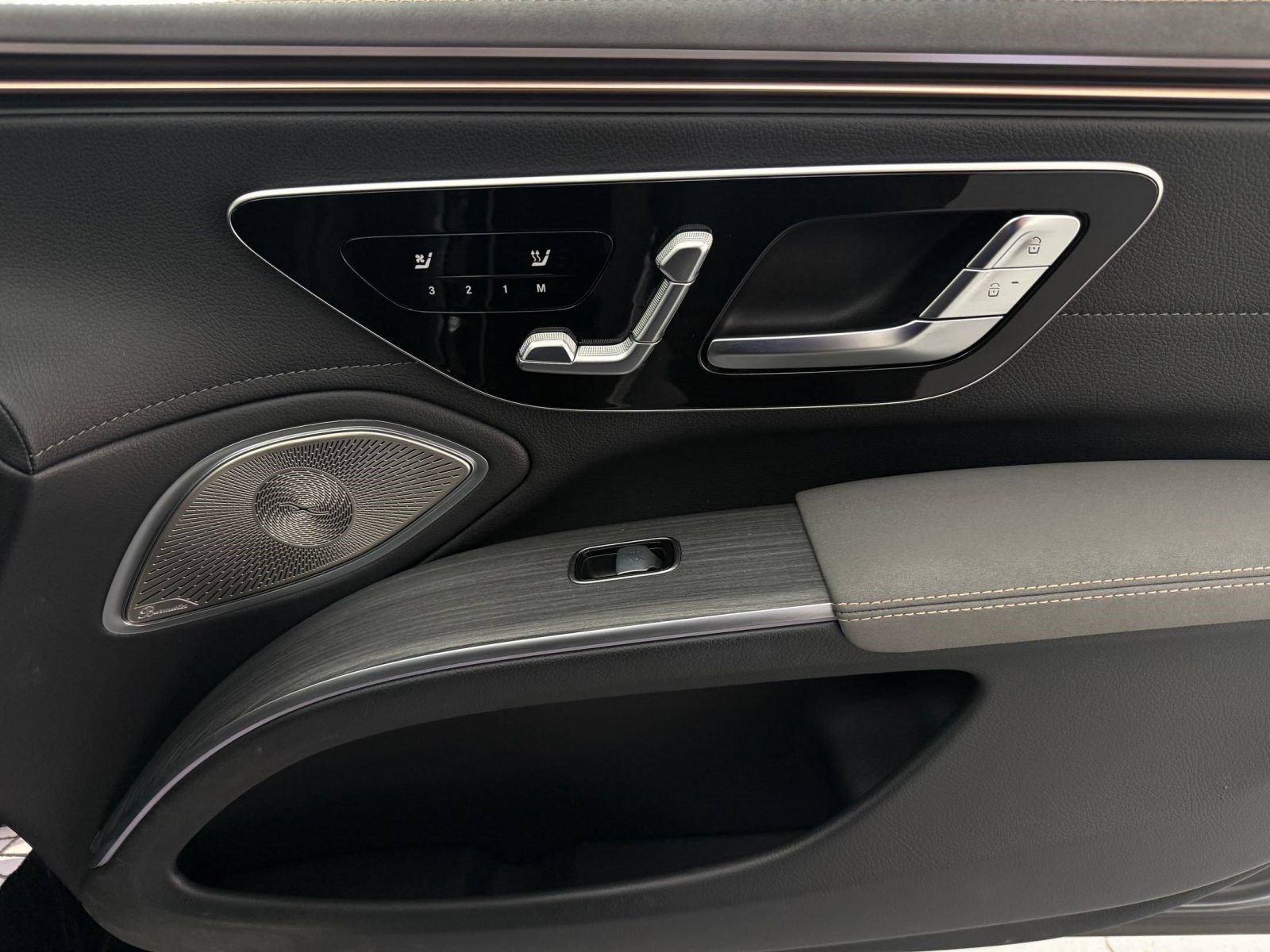Certified 2024 Mercedes-Benz EQS 450+ Sedan image 28
