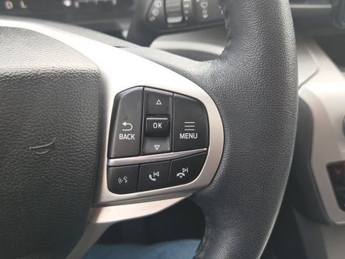 Used 2023 Ford Explorer XLT w/ Equipment Group 202A image 39