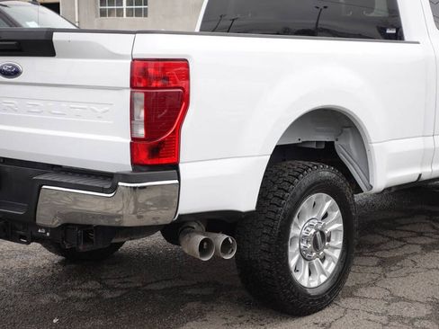 Used 2022 Ford F250 XLT AWD/4WD image 11