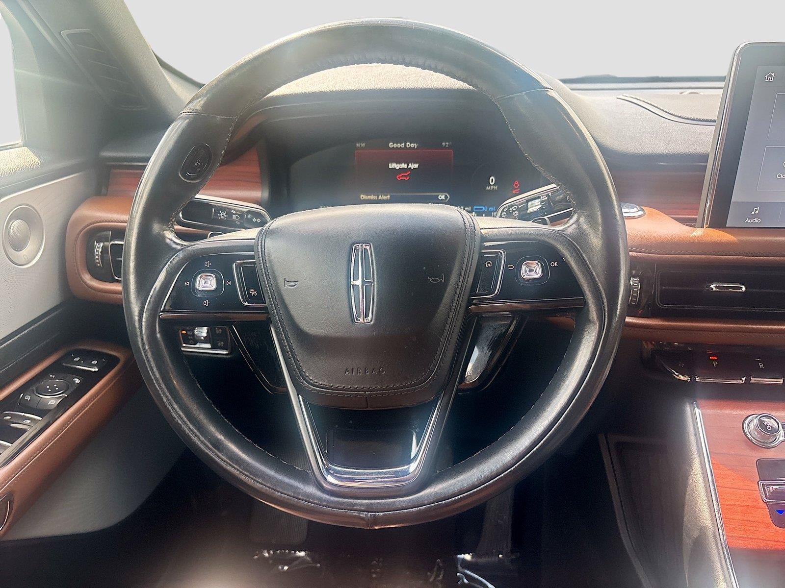 Used 2022 Lincoln Aviator Grand Touring w/ Equipment Group 301A AWD/4WD image 21