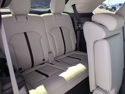 New 2026 MAZDA CX-90 Plug-In Hybrid w/ Preferred image 14