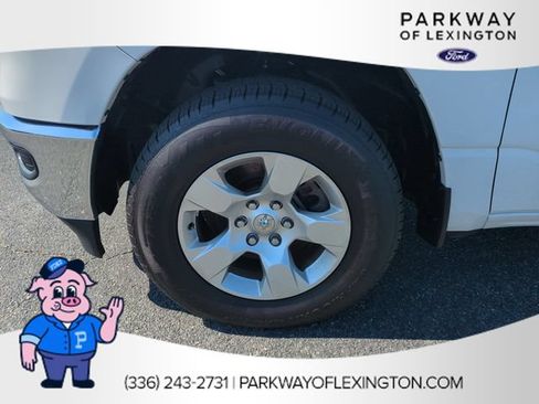 Used 2021 RAM 1500 Big Horn AWD/4WD image 10