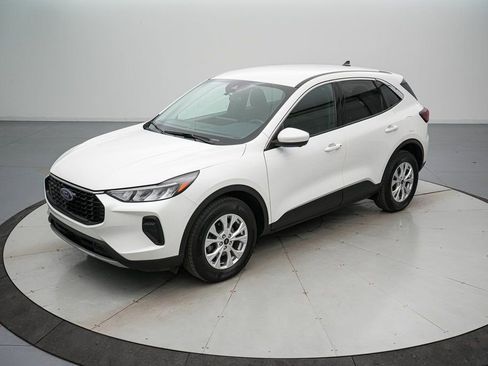 Certified 2023 Ford Escape Active w/ Tech Pack #2 image 8