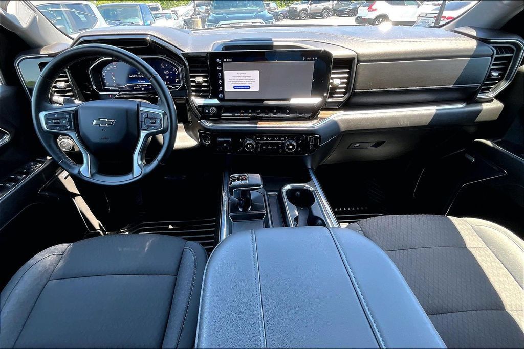 Used 2024 Chevrolet Silverado 1500 RST w/ All Star Edition Plus AWD/4WD image 10