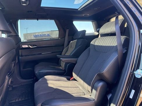 Used 2025 Hyundai Palisade Calligraphy image 22
