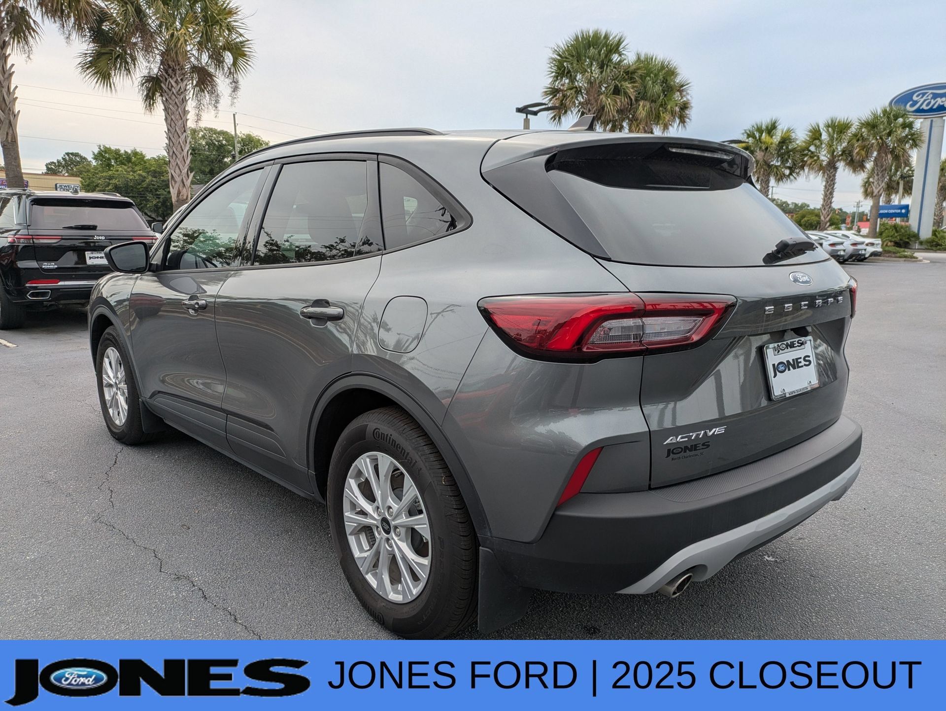 New 2025 Ford Escape Active FWD image 6