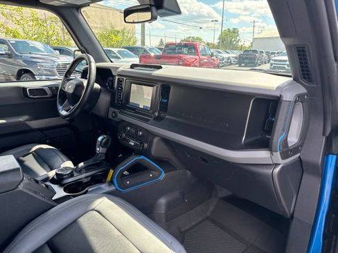 Used 2023 Ford Bronco Black Diamond AWD/4WD image 28