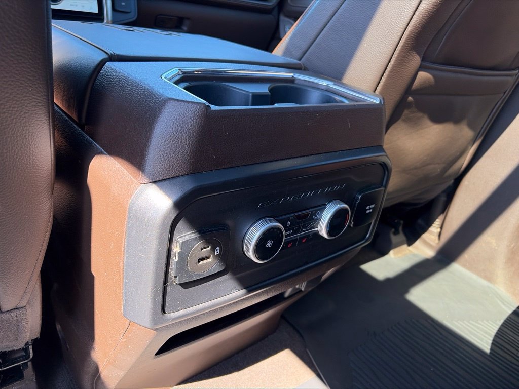 Used 2022 Ford Expedition King Ranch AWD/4WD image 35