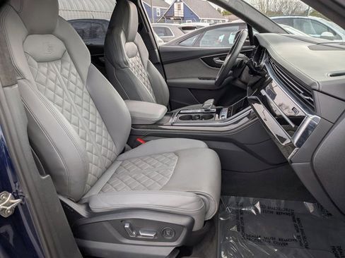 Used 2020 Audi SQ7 Prestige w/ Prestige Package AWD/4WD image 21