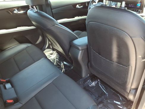 Used 2024 Kia Forte GT-Line FWD image 13