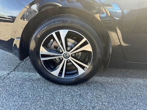 Certified 2023 Nissan Sentra SV image 12