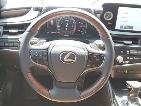 Used 2025 Lexus ES 350 Ultra Luxury w/ Accessory Package (Z1) FWD image 27