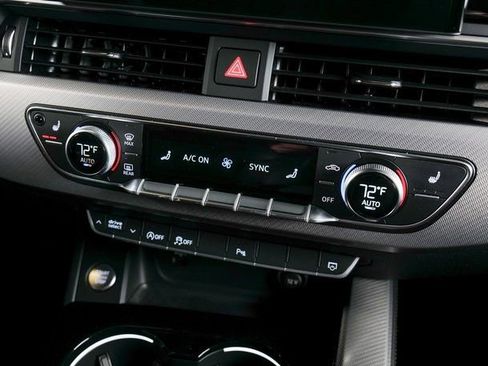 Used 2022 Audi A5 2.0T Premium Plus w/ Premium Plus image 16