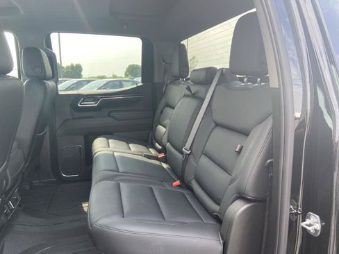Used 2025 GMC Sierra 1500 Elevation w/ LPO, Elevation Black Package AWD/4WD image 20