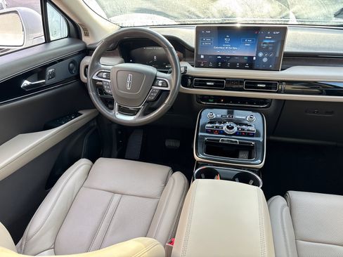 Certified 2023 Lincoln Nautilus Reserve w/ Equipment Group 201A image 30