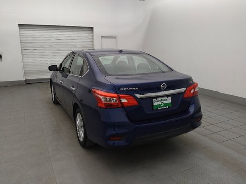 Used 2018 Nissan Sentra SV image 5