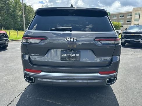 Used 2023 Jeep Grand Cherokee L Summit w/ Advanced Protech Group IV RWD image 7