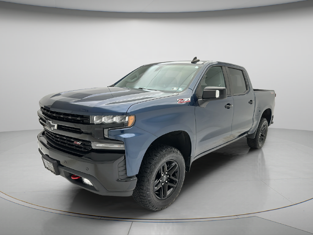 Used 2021 Chevrolet Silverado 1500 LT Trail Boss w/ Convenience Package II AWD/4WD image 3