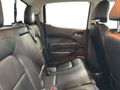Used 2017 GMC Canyon SLT w/ Driver Alert Package AWD/4WD image 19