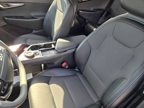 New 2026 Kia EV6 2WD image 17