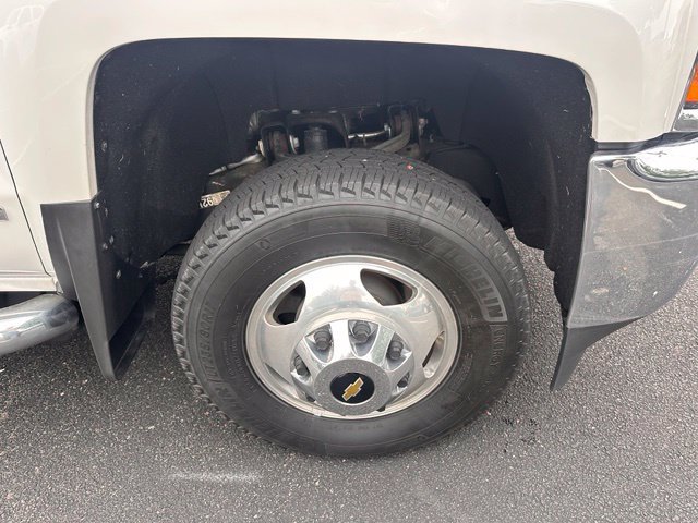 Used 2019 Chevrolet Silverado 3500 LTZ w/ Duramax Plus Package AWD/4WD image 12