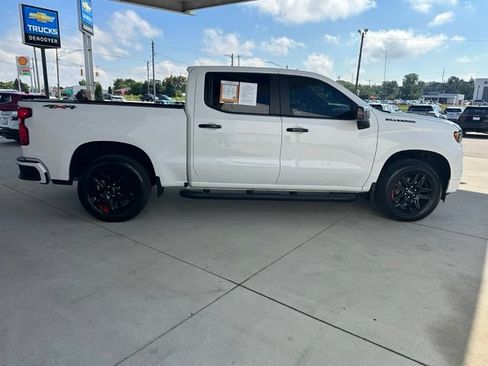 Used 2023 Chevrolet Silverado 1500 RST w/ Redline Edition AWD/4WD image 6