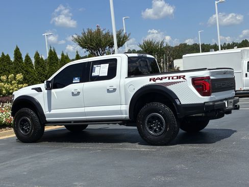 Used 2025 Ford F150 Raptor AWD/4WD image 9