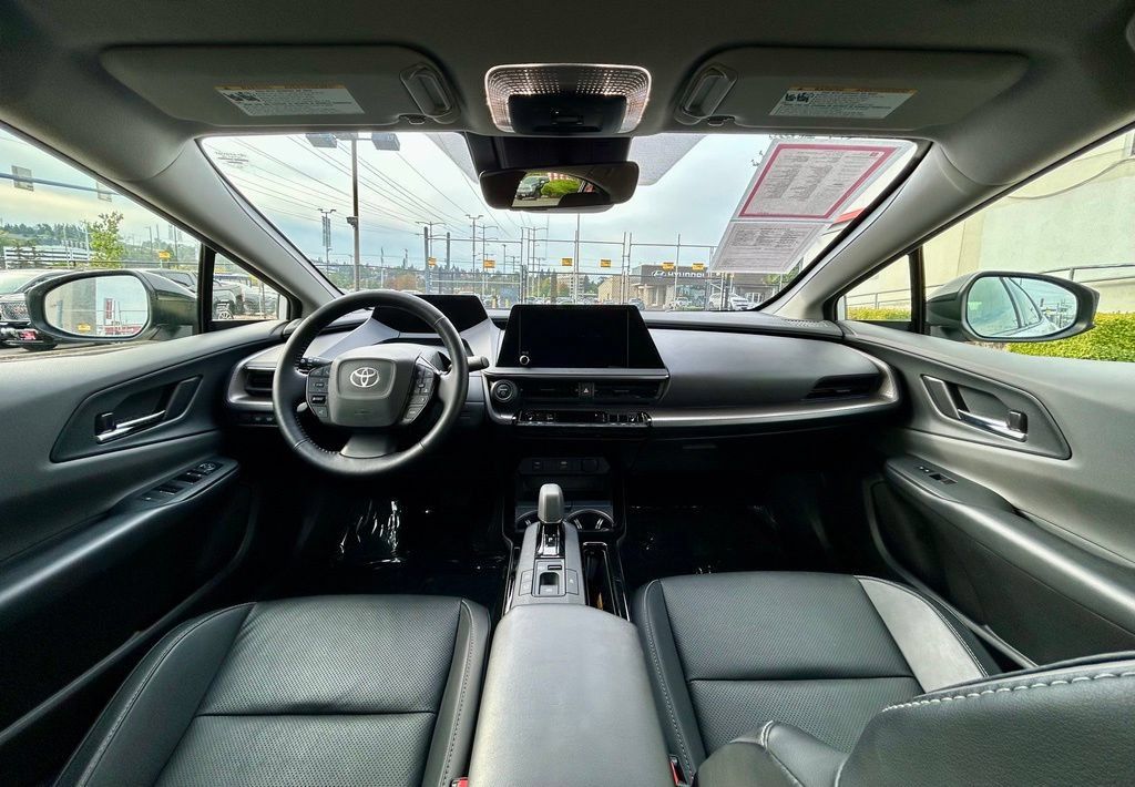 Certified 2023 Toyota Prius XLE FWD image 18