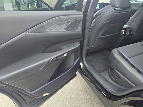 Used 2023 Lexus RX 500h F Sport AWD/4WD image 16