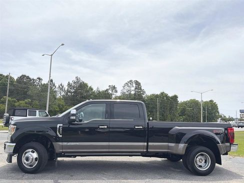 Used 2022 Ford F350 King Ranch w/ King Ranch Ultimate Package image 3