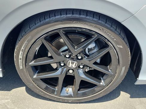 Certified 2025 Honda Civic Sport image 6