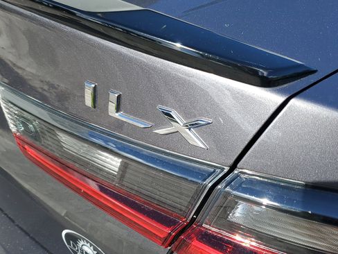 Used 2022 Acura ILX image 8