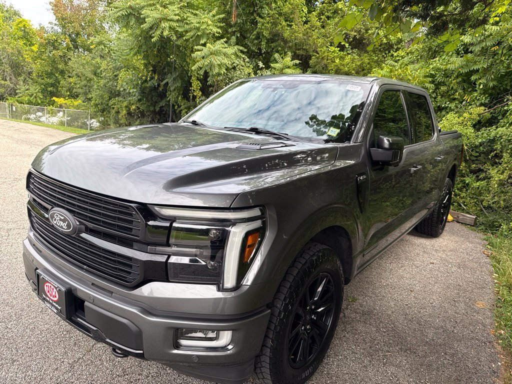 Used 2024 Ford F150 Platinum w/ Equipment Group 702A High AWD/4WD image 1