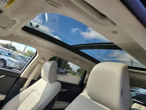 Certified 2022 Lincoln Nautilus Black Label image 19