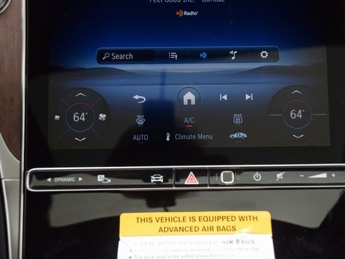 New 2025 Mercedes-Benz GLC 300 4MATIC image 24