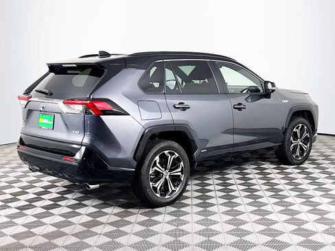 Used 2024 Toyota RAV4 XSE AWD/4WD image 8