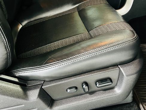 Used 2012 Ford F150 Raptor w/ Raptor Luxury Pkg image 35