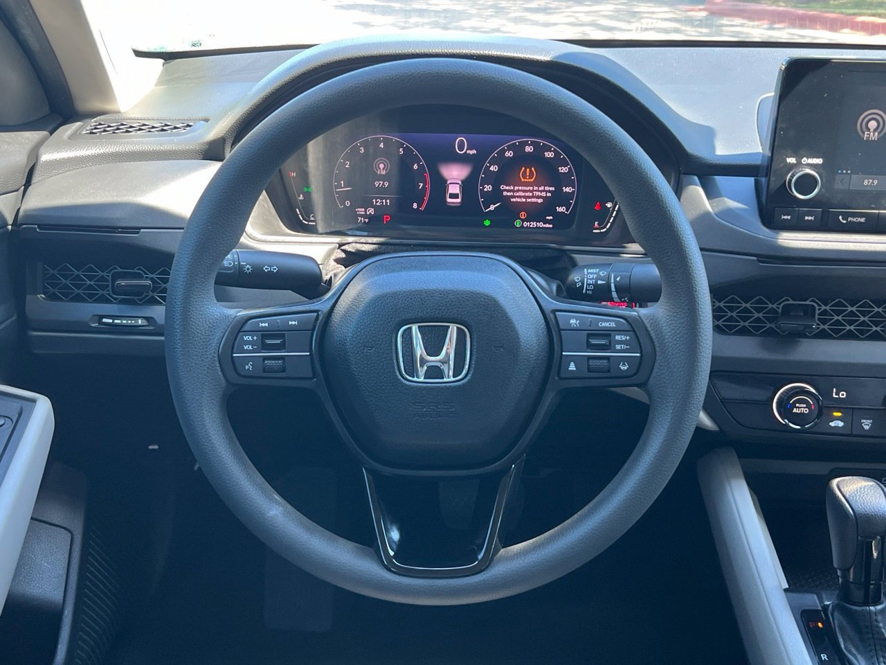 Used 2025 Honda Accord LX image 27