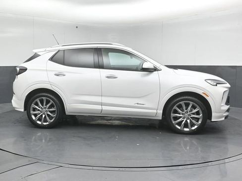 Used 2024 Buick Encore GX Avenir w/ Avenir Convenience Package image 8