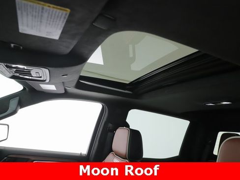 Used 2025 GMC Sierra 1500 Denali Ultimate image 19
