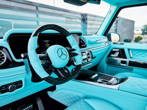 Used 2025 Mercedes-Benz G 63 AMG 4MATIC image 2