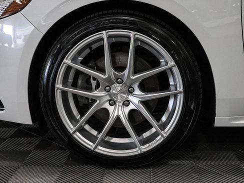 Used 2020 Lincoln Continental AWD w/ Premium Package image 21