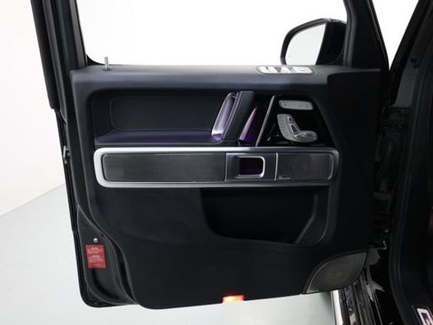 Used 2025 Mercedes-Benz G 550 image 54