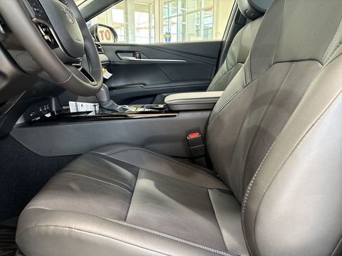 New 2026 Toyota Camry XSE FWD image 11