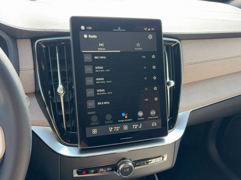 New 2026 Volvo XC90 B6 Plus w/ Protection Package Premier image 20