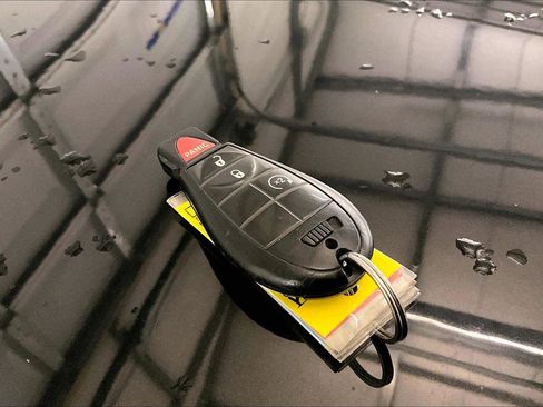 Used 2019 RAM 1500 Big Horn image 9