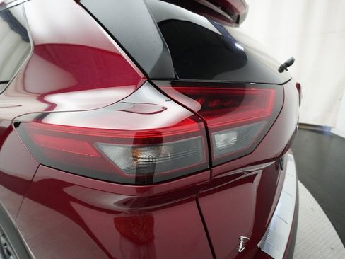 Certified 2024 Nissan Rogue SV image 32