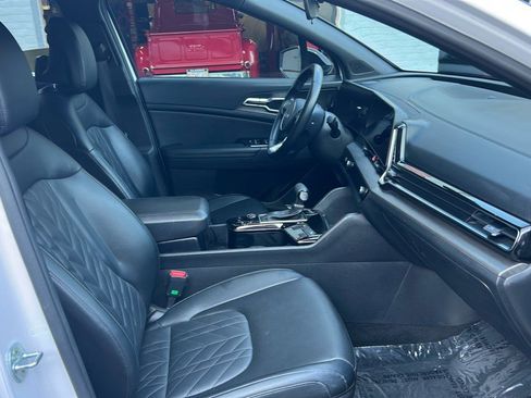 Used 2023 Kia Sportage X-Line w/ X-Line Premium Package image 9
