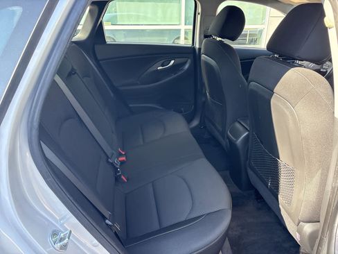 Used 2018 Hyundai Elantra GT w/ Style Package 02 image 12