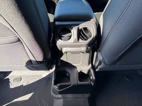 New 2026 Jeep Gladiator Willys AWD/4WD image 29